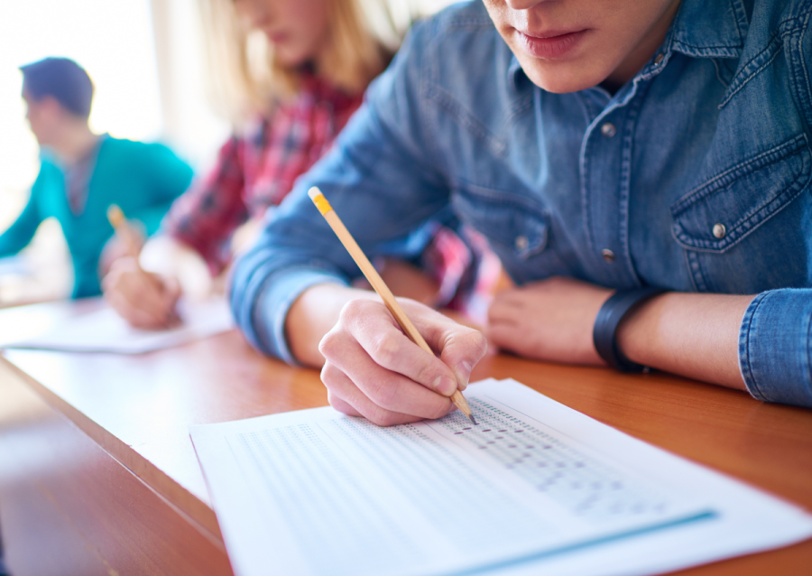 Bí Quyết Đạt Điểm Cao Trong Các Kỳ Thi Cambridge